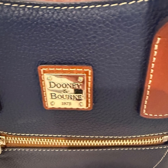 Dooney & Bourke Est. 1975 Navy & Tan Leather Bag - Picture 9 of 9